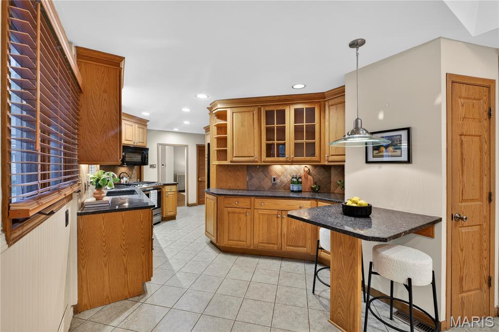 Tuxedo Park - Residential