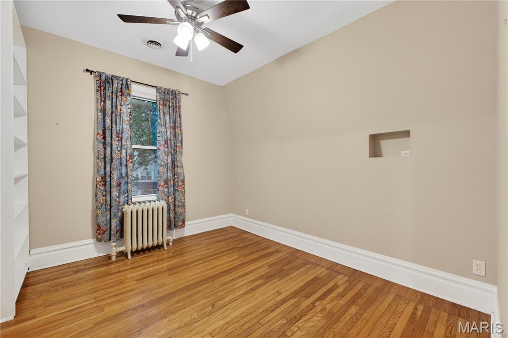 Tuxedo Park - Residential