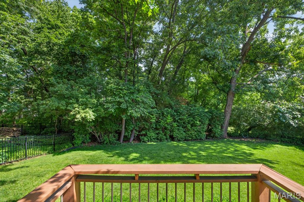 Country Lane Wood Ii 3 - Residential