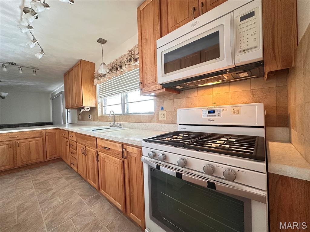 Weinel Hills - Residential