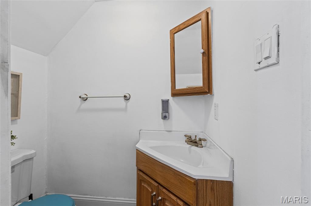 St Louis Commons Add - Residential