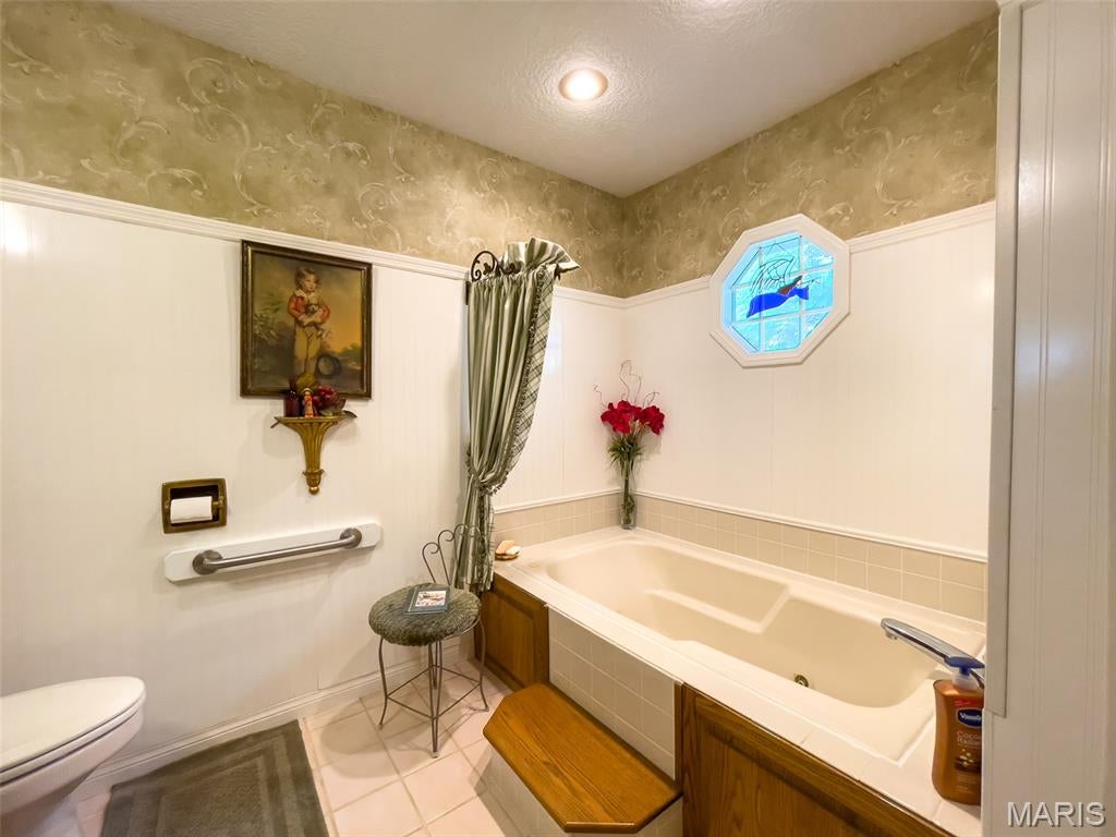 Nine Oaks - Residential