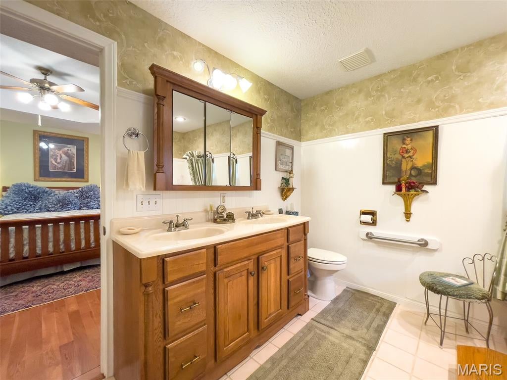 Nine Oaks - Residential
