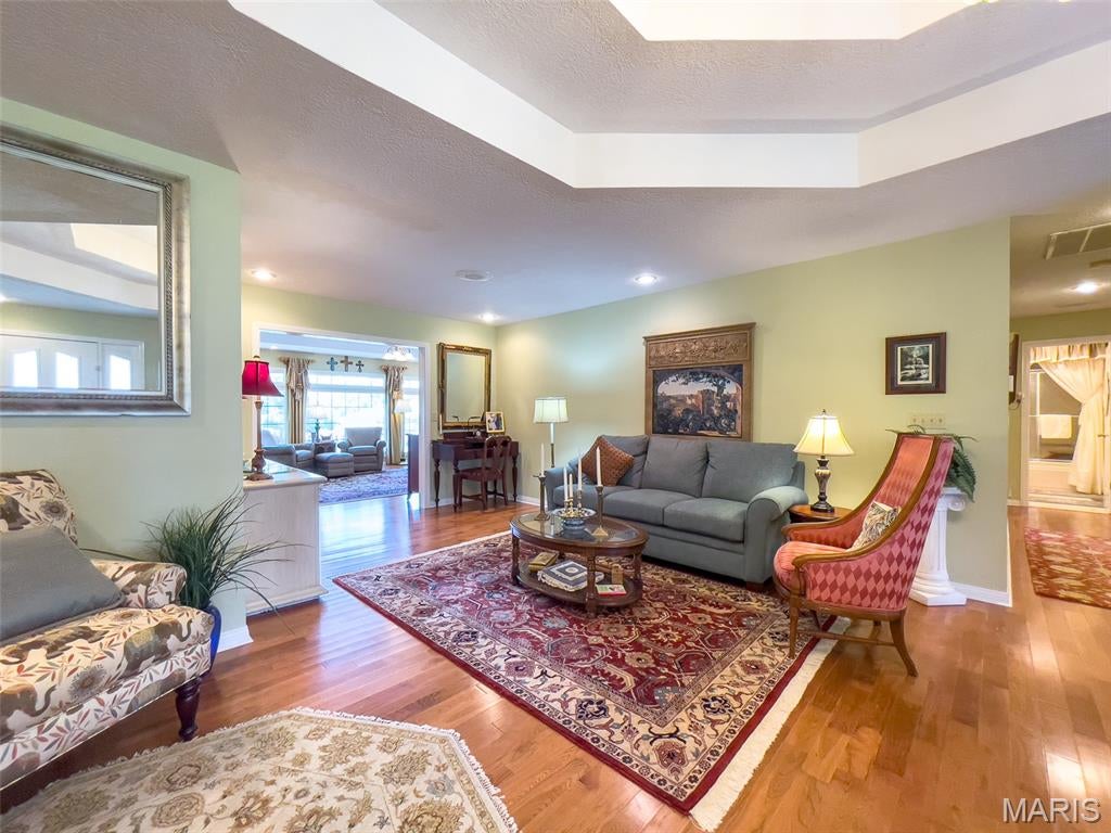 Nine Oaks - Residential