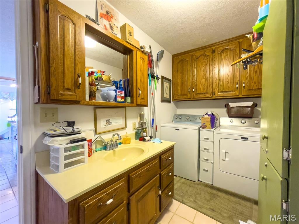 Nine Oaks - Residential