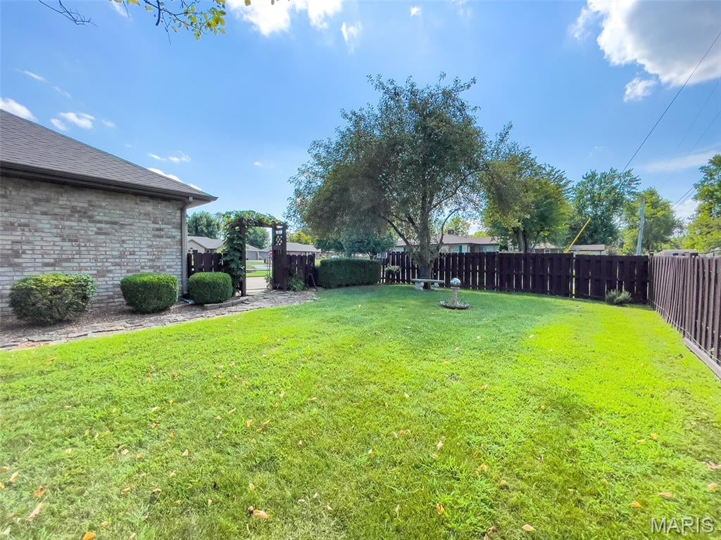 Nine Oaks - Residential