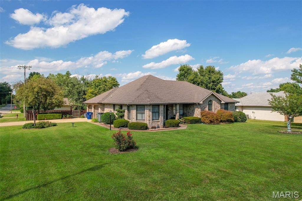 Nine Oaks - Residential