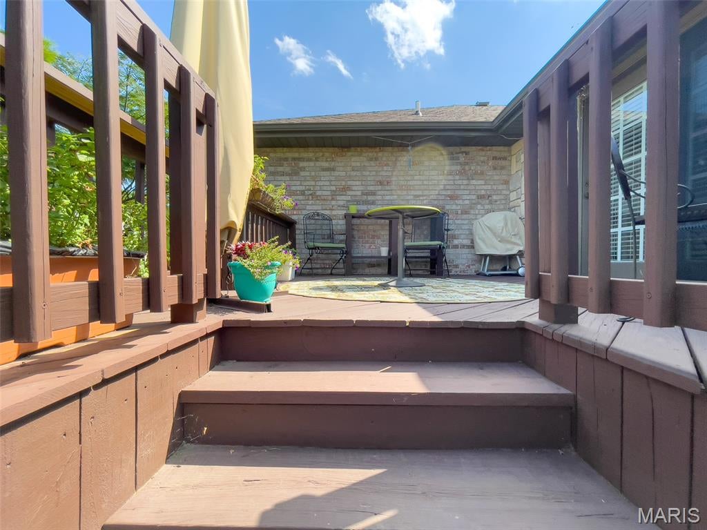 Nine Oaks - Residential