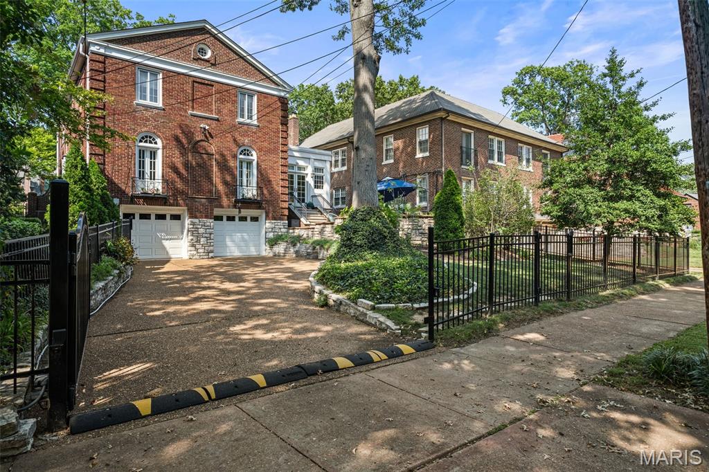 University Hills - Residential