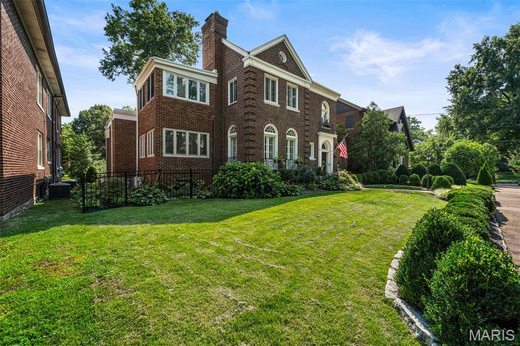 University Hills - Residential