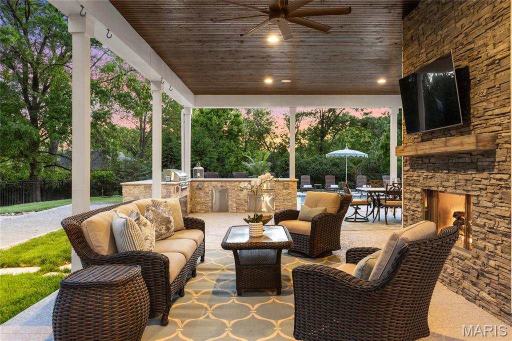 Colonial Hills Estates 2 - Residential