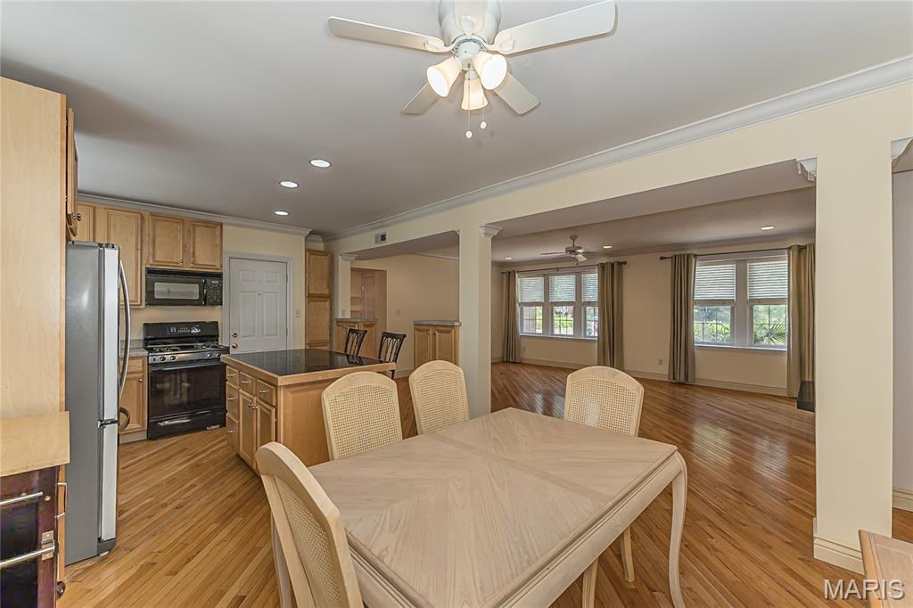 Wydown Place Condo - Residential