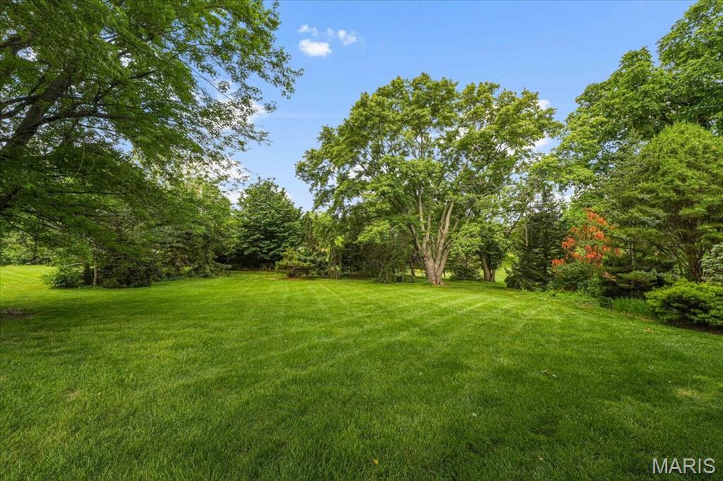 Ladue Meadows 2 - Residential