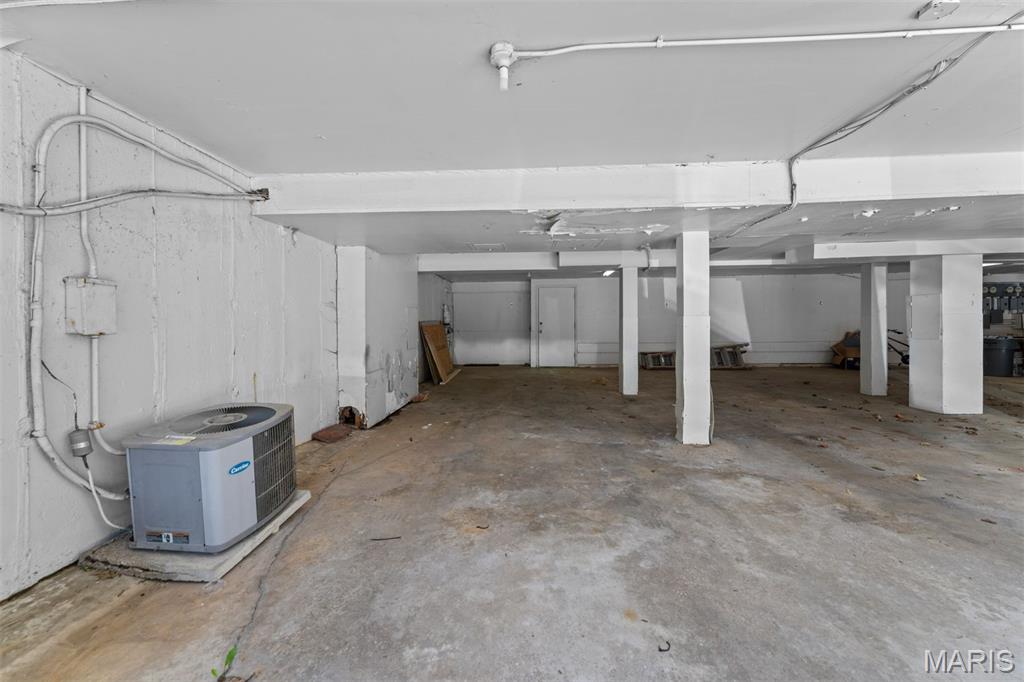 Forum West Condo Sec Ii - Residential