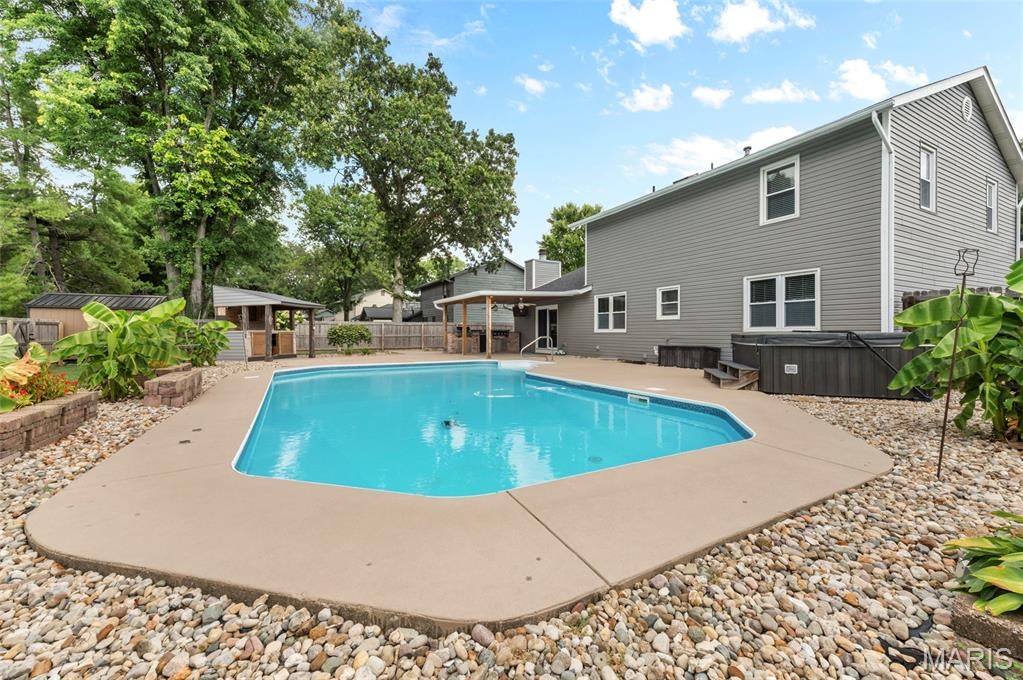 Collinwoods Sub - Residential