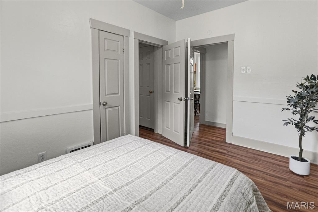 MAPLE GROVE - Residential