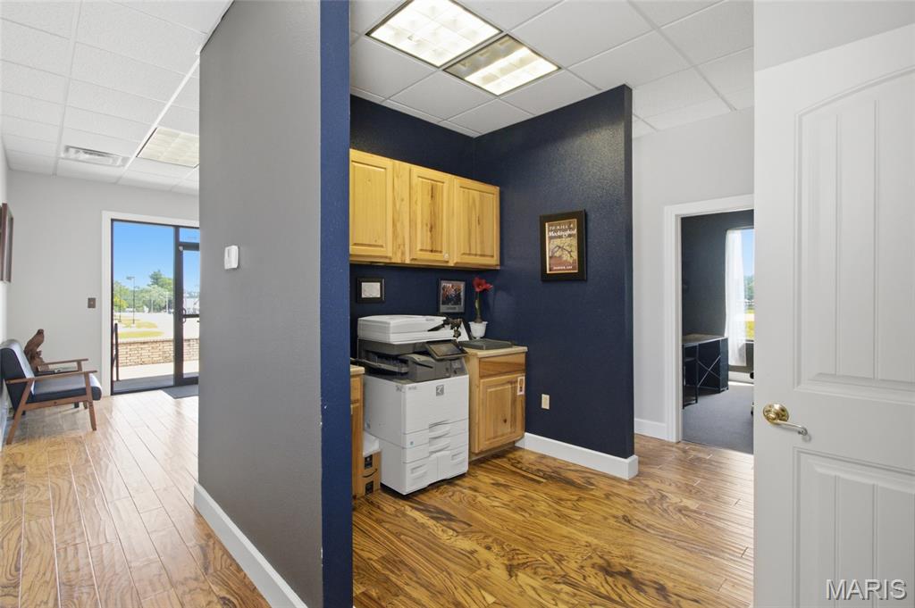 n/a - Commercial Sale