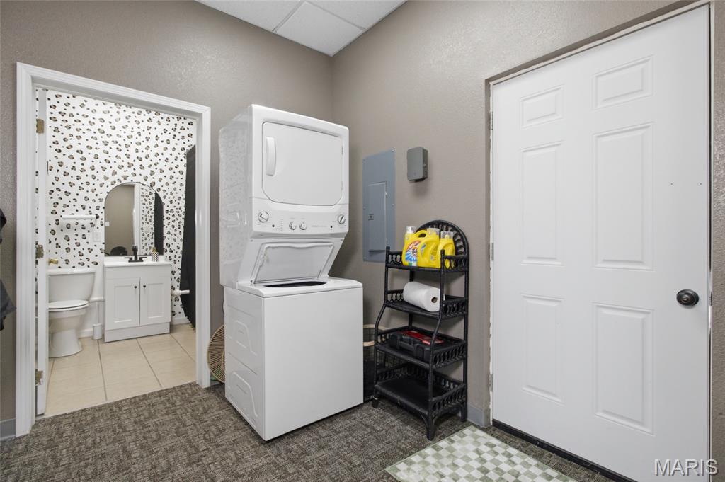 n/a - Commercial Sale