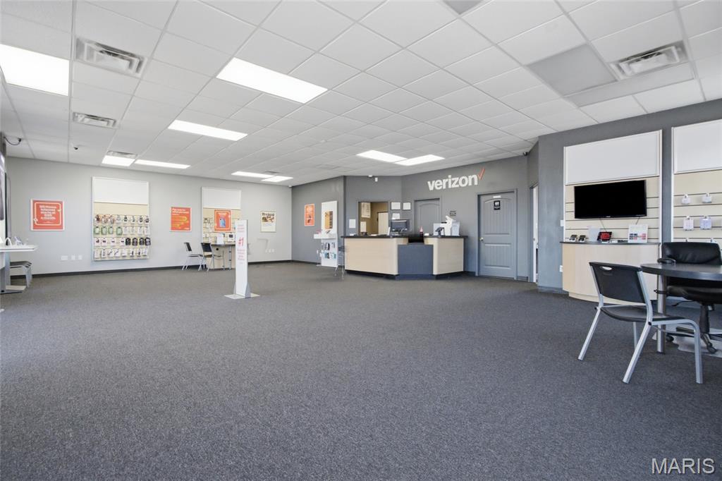 n/a - Commercial Sale