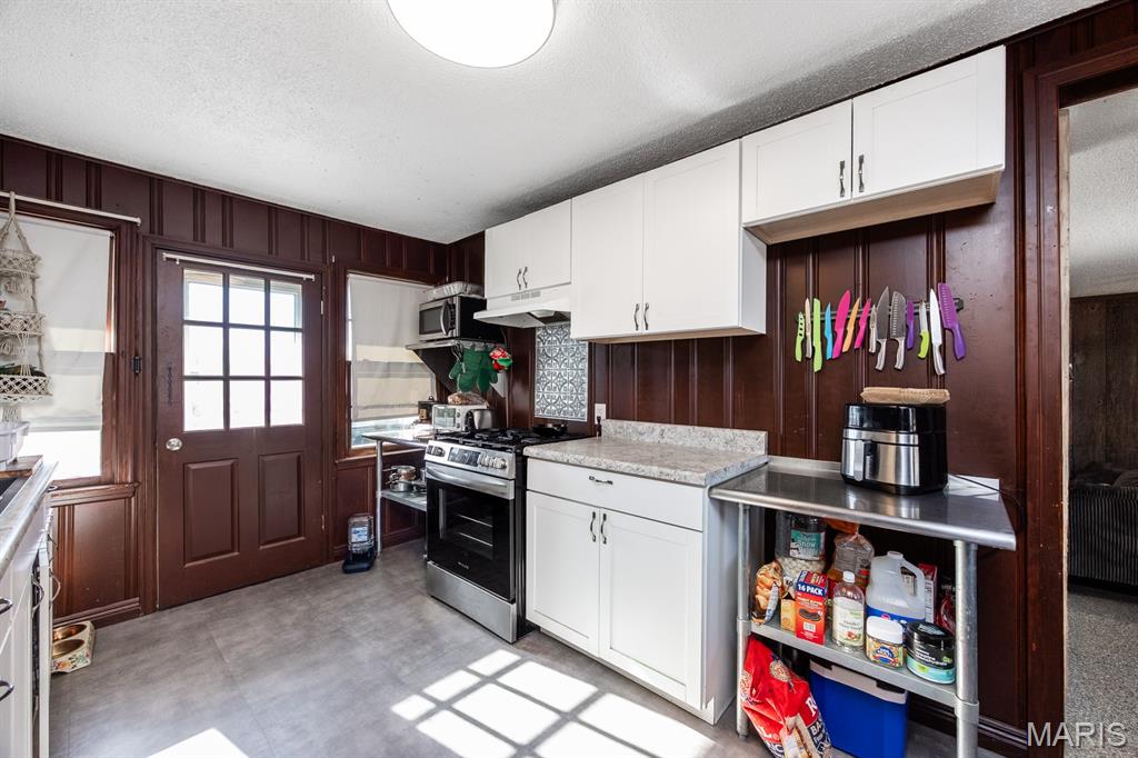 East Meadowbrook - Residential