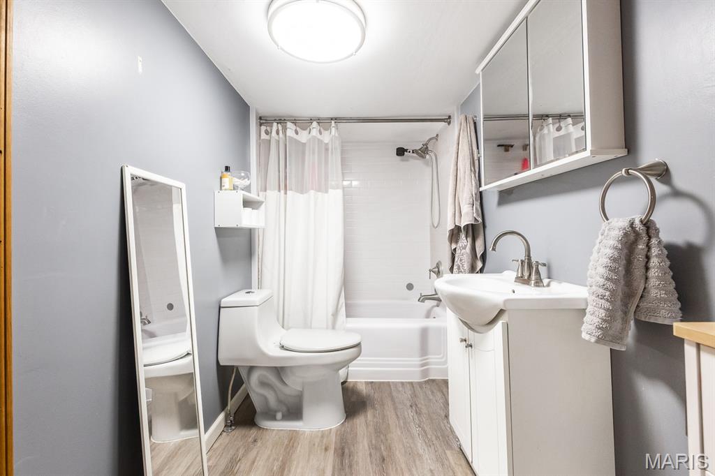 East Meadowbrook - Residential
