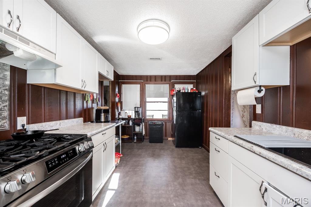 East Meadowbrook - Residential