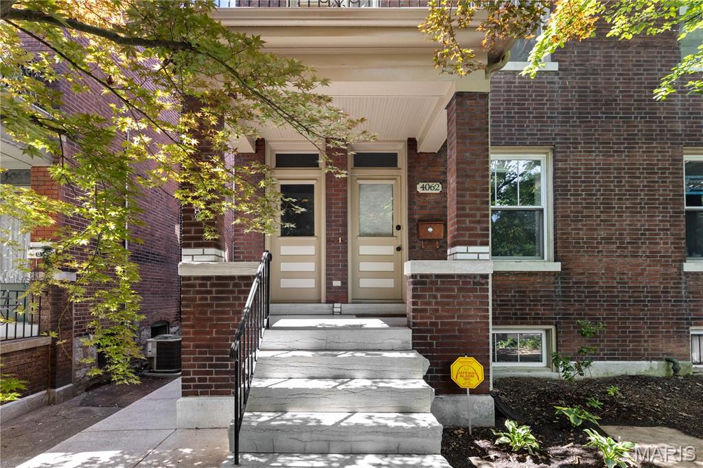 Morrison & Puegnets - Residential