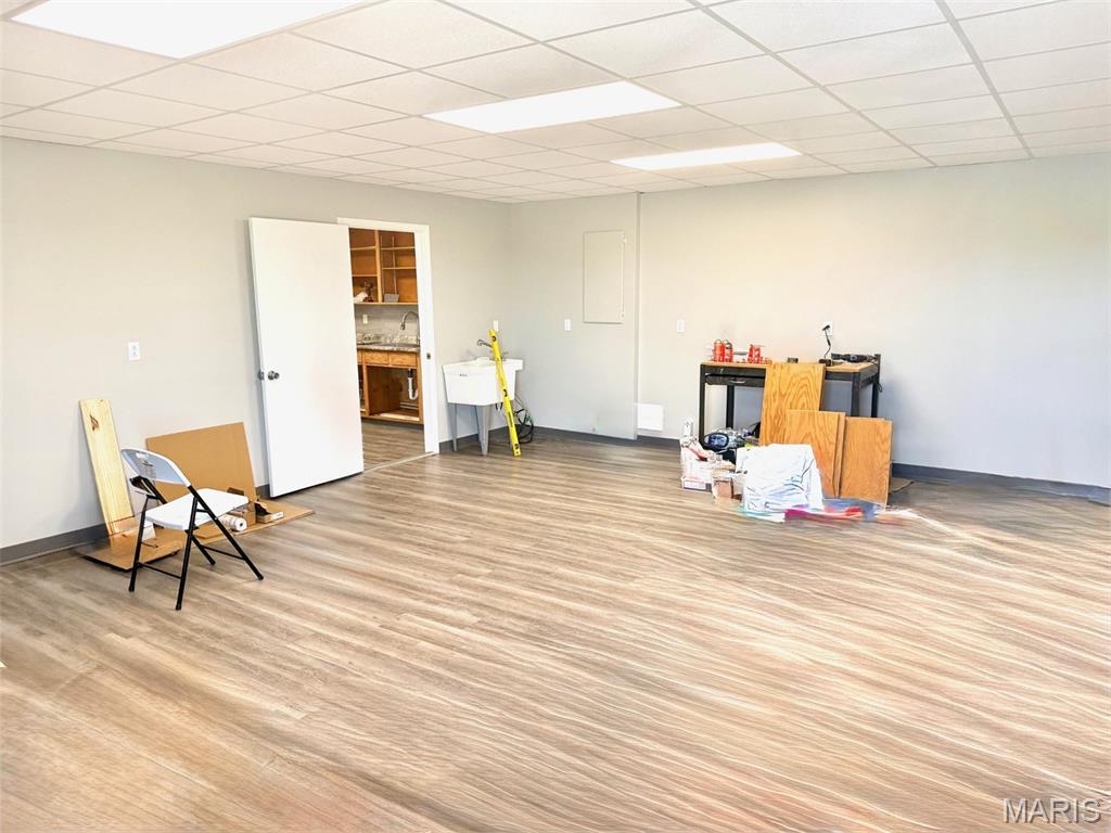 Hillcrest Manor - Commercial Lease