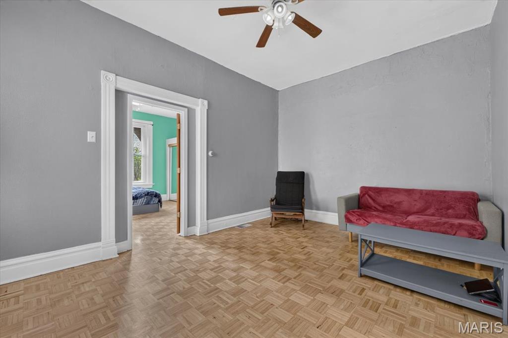 St Louis Commons Add - Residential