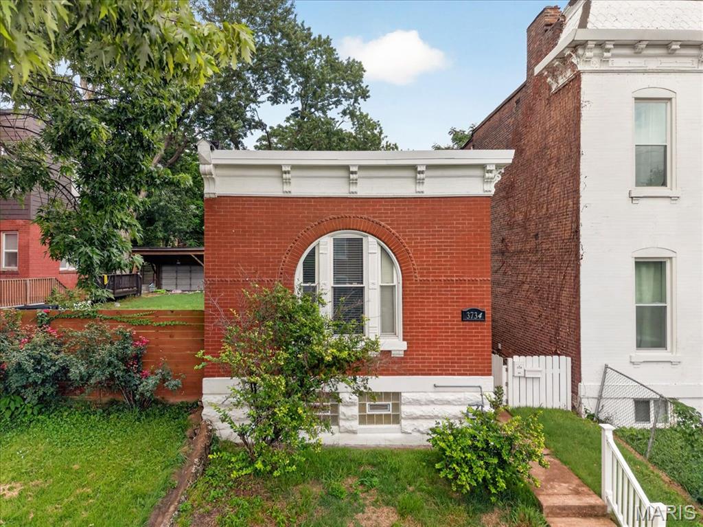 St Louis Commons Add - Residential