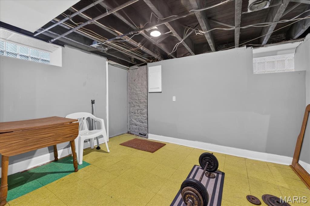 St Louis Commons Add - Residential