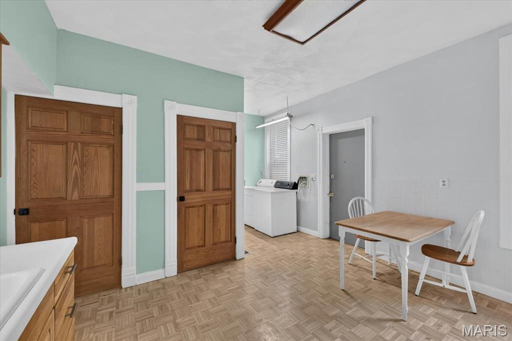 St Louis Commons Add - Residential