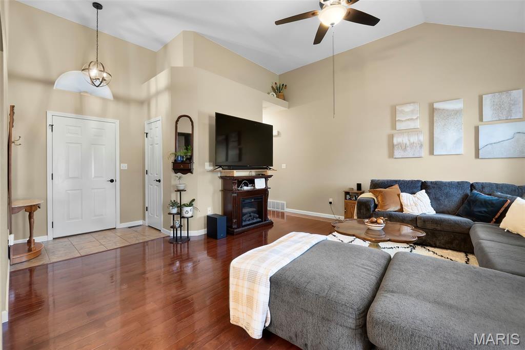 Fairway Estates 6th Second - Residential