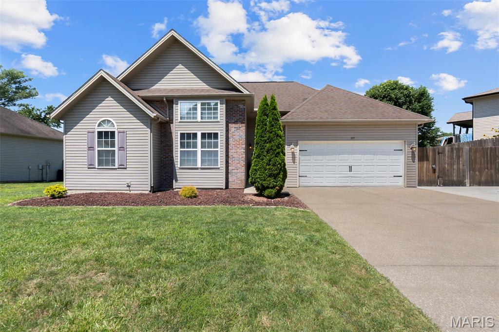 Welcome to a Jackson charmer that is located right off the highway, close to the La Salle Exit in the East Elementary area. Lots of style with large windows, high ceilings, and hardwood flooring. There is an extension of the driveway along side the house that is perfect for camper or boat storage, or would make a great entertainment or play area. There is more space to expand in the walk up lower level, ready for you to make it your own.