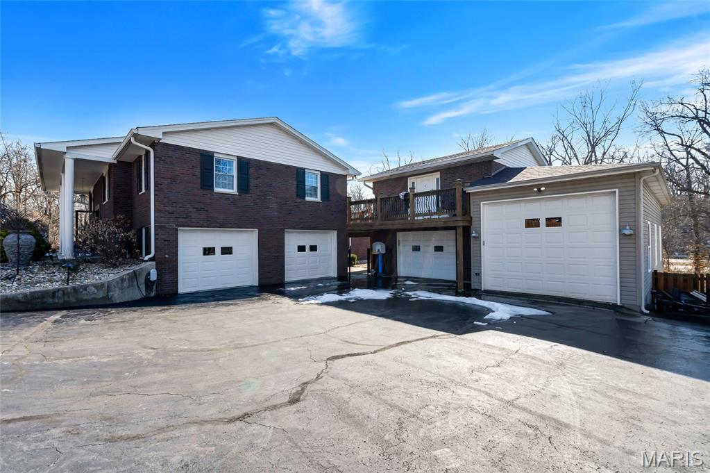 NOT IN A SUBDIVISION - Residential