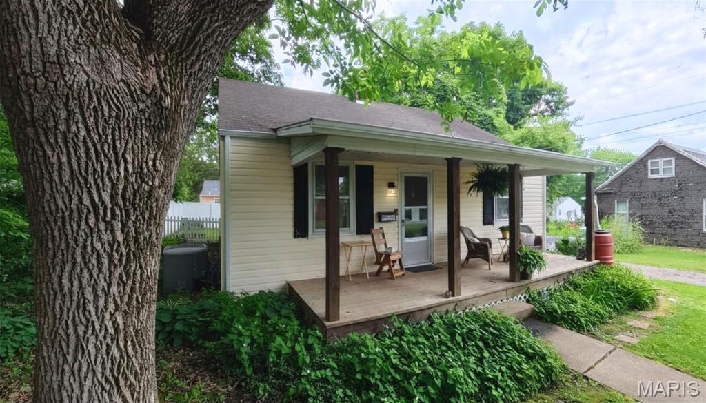 Welcome to 317 Roosevelt, a cute and quaint bungalow-style home tucked away on a quiet street! This charming 3 bedroom, 1 bathroom home features original hardwood floors, a comfortable layout, and plenty of character throughout. The main level offers two bedrooms, a full bathroom, and inviting living spaces, while the upper level provides a spacious third bedroom with added privacy and flexibility.

The full basement offers great storage, laundry space, or potential for future use. Outside, enjoy a fenced yard with room for pets, play, gardening, or relaxing outdoors. Driveway parking adds everyday convenience. Whether you are looking for your first home, downsizing, or adding to your investment portfolio, this charming home is full of potential and ready for its next owner!

All information is deemed reliable but not guaranteed. All information herein should be independently verified by the buyer and/or buyer’s agent.