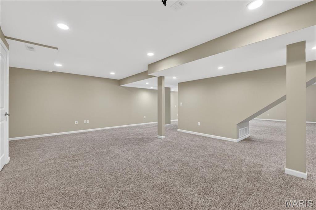 West Hampton Woods - Residential