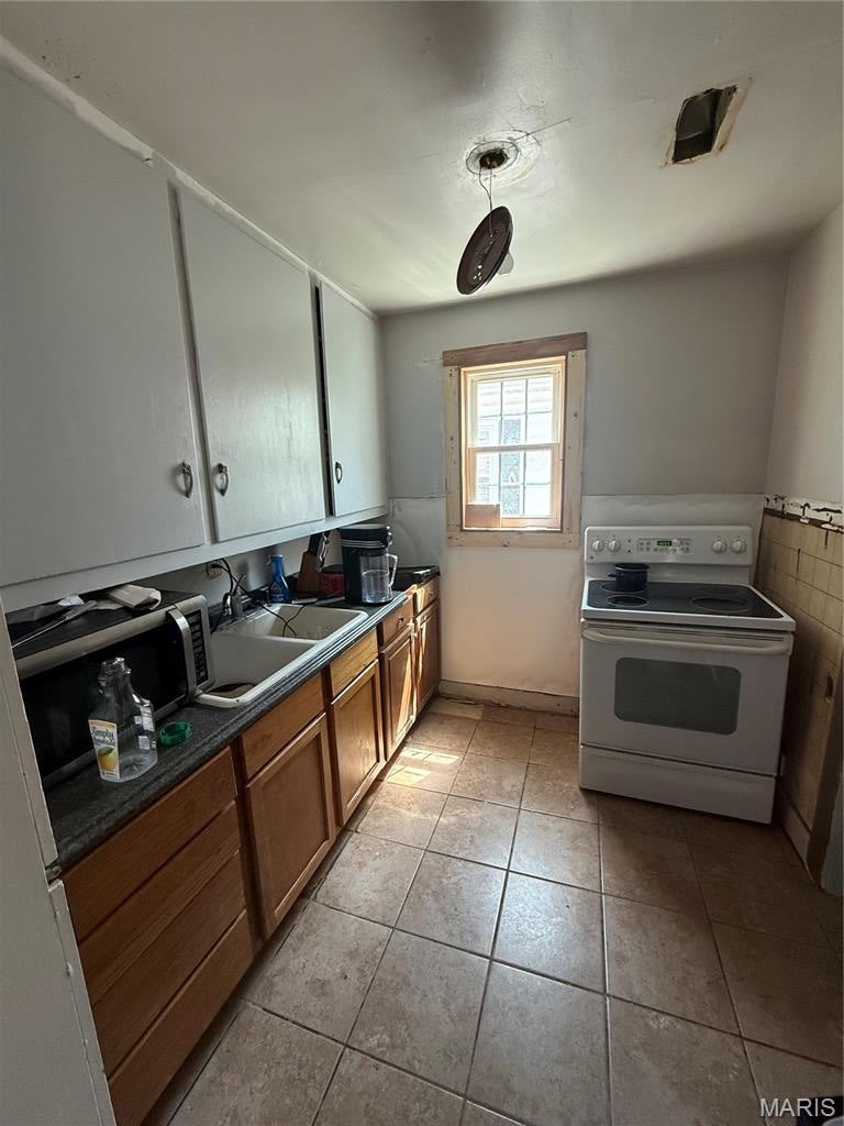 none - Residential Income