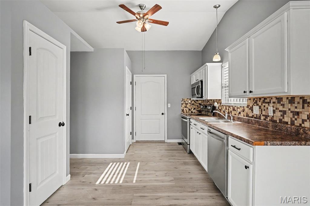 Cross Pointe Estates - Residential