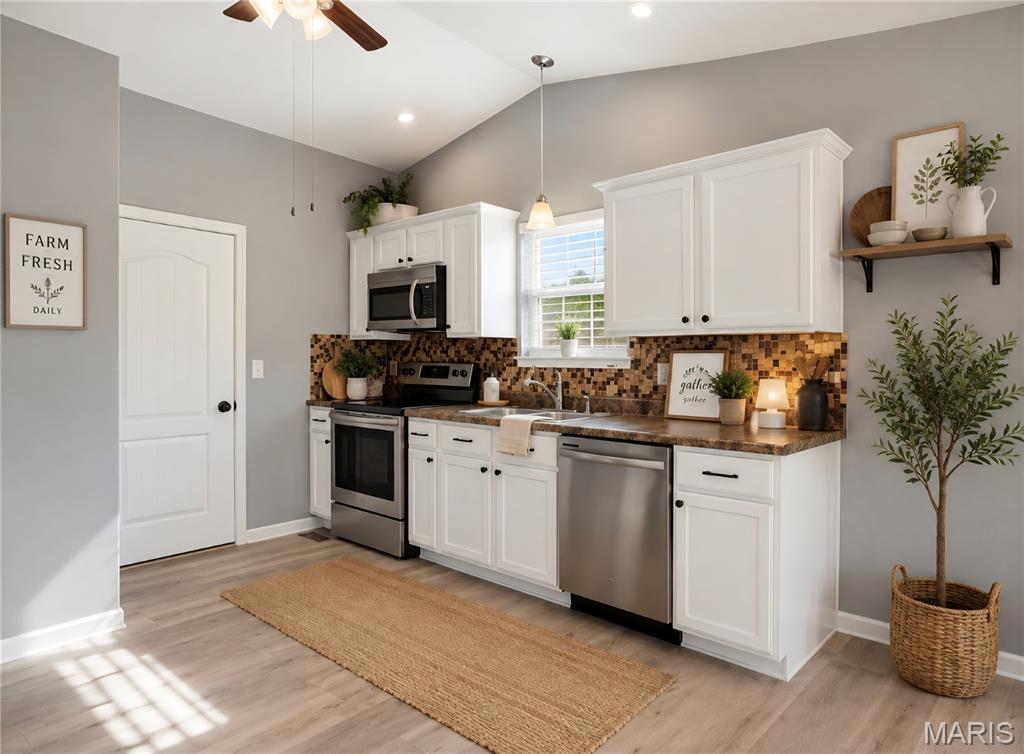 Cross Pointe Estates - Residential