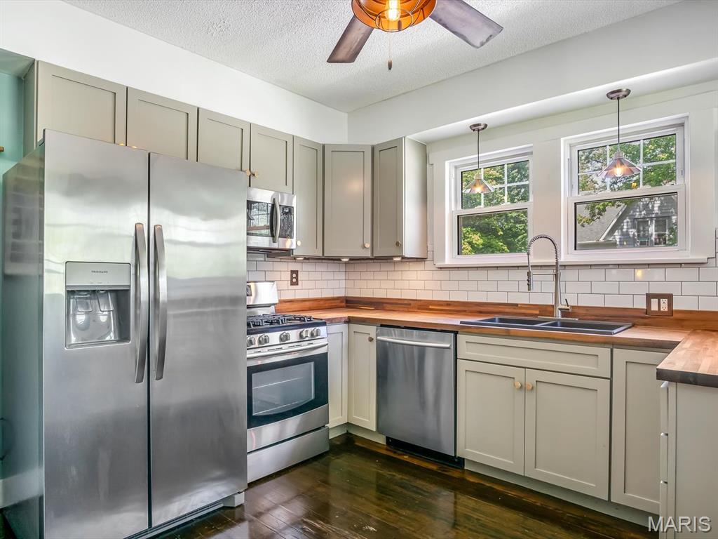 Leclaire - Residential