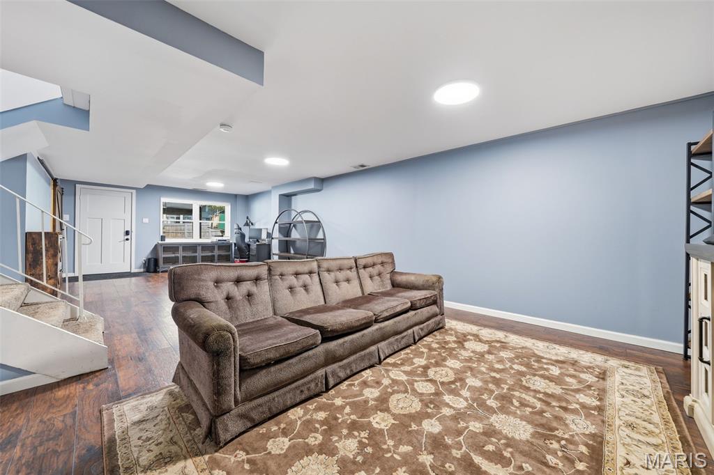 Forum West Condo Sec Ii - Residential