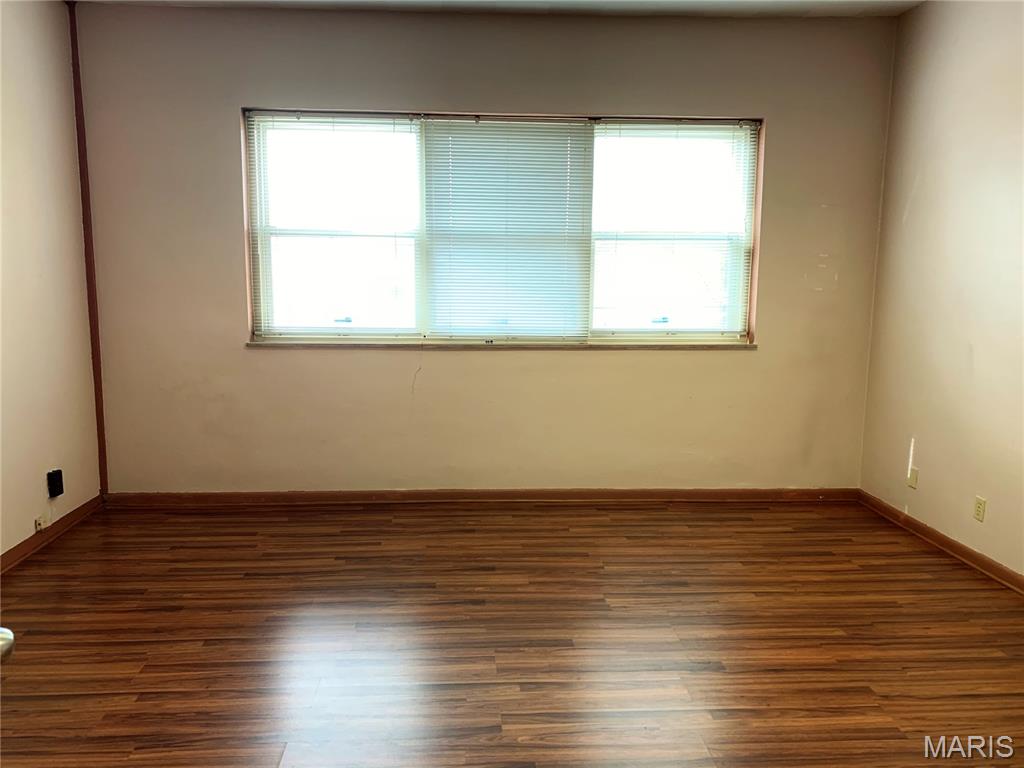 St Louis Hills Add 02 - Commercial Lease