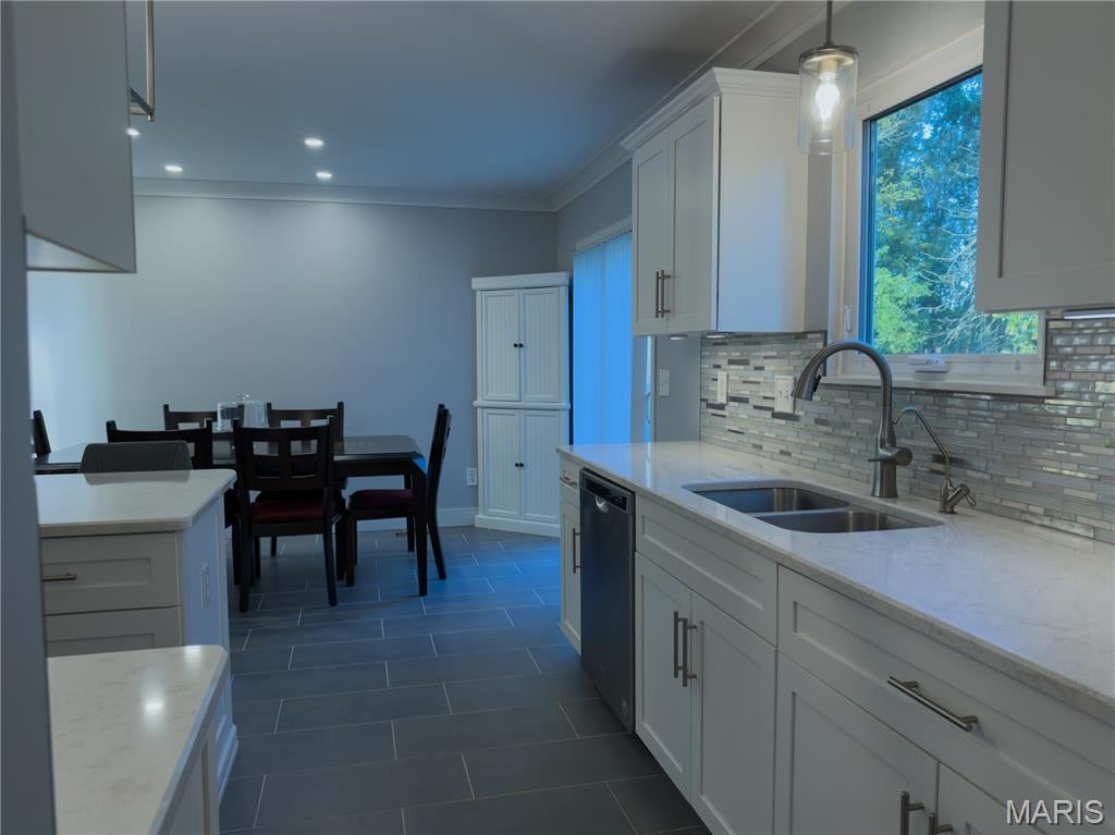 Estates At Behlmann Farms One The - Residential