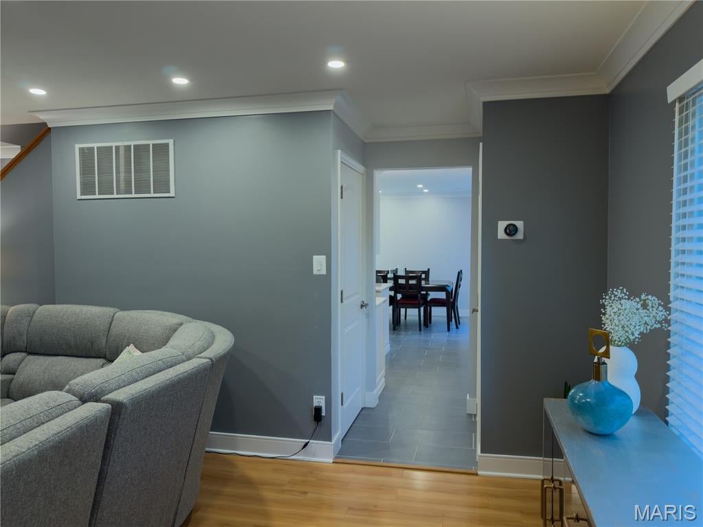 Estates At Behlmann Farms One The - Residential