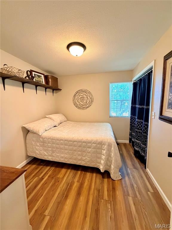 Country - Residential