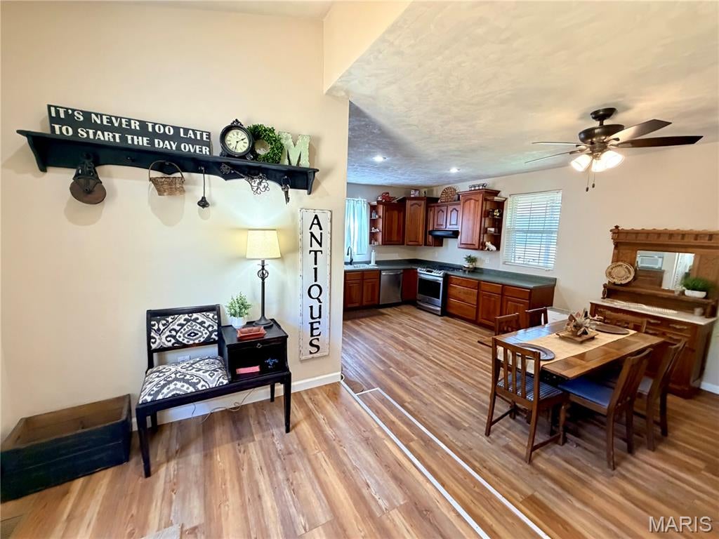 Country - Residential