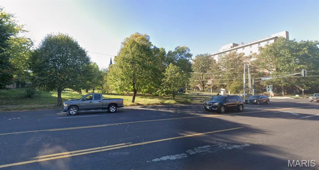 Gravois Park - Land
