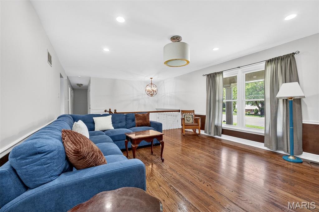 Assumption Valley Sec 5 - Residential
