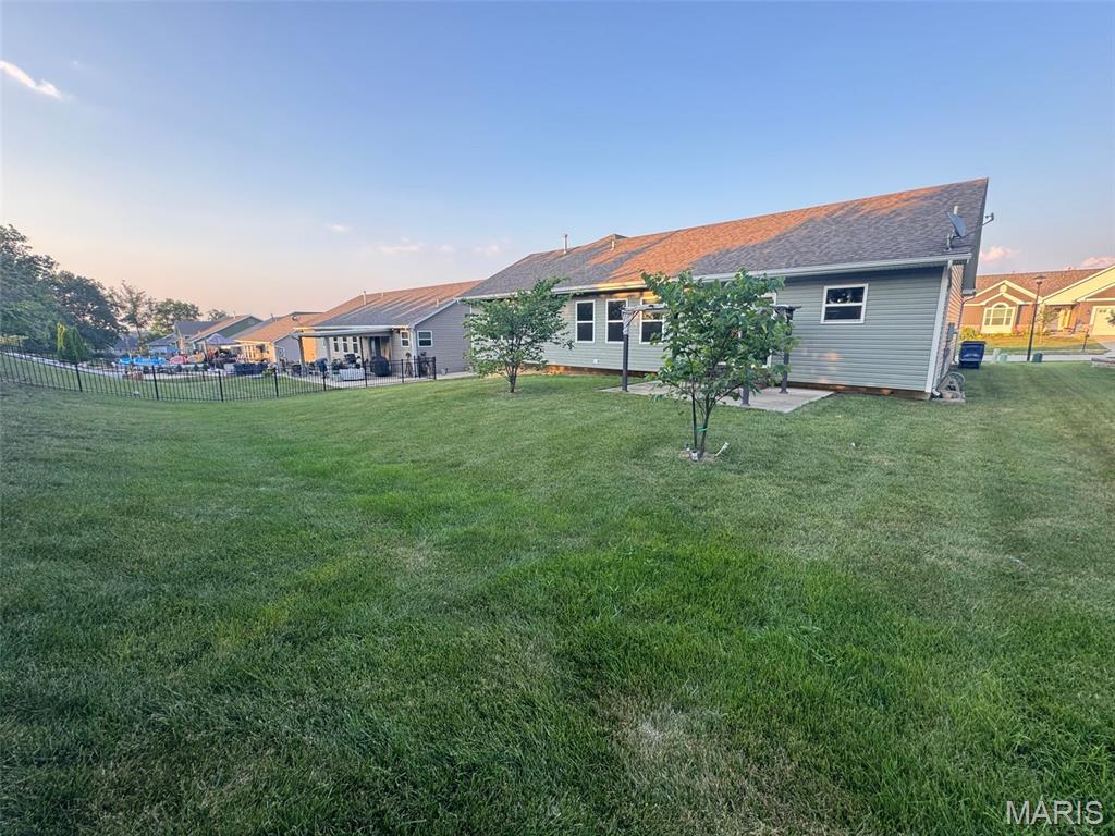 Stone Ridge Canyon #8 - Residential Lease